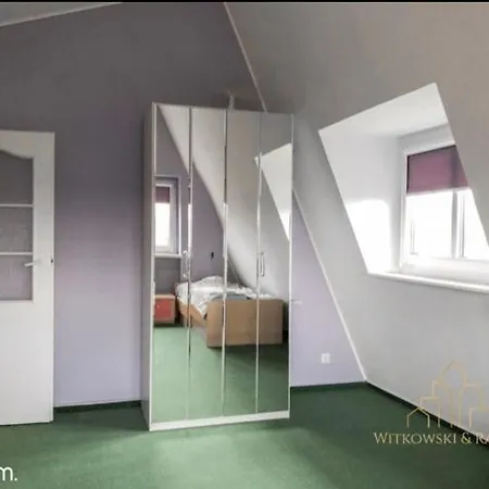 Guest house Nocleghauseparkingp Poznan